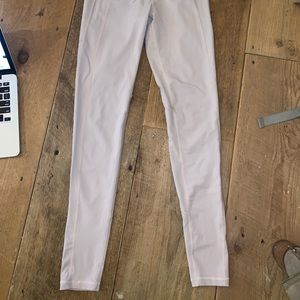 VS Sport Rare Knockout ~off-white-ish~ leggings